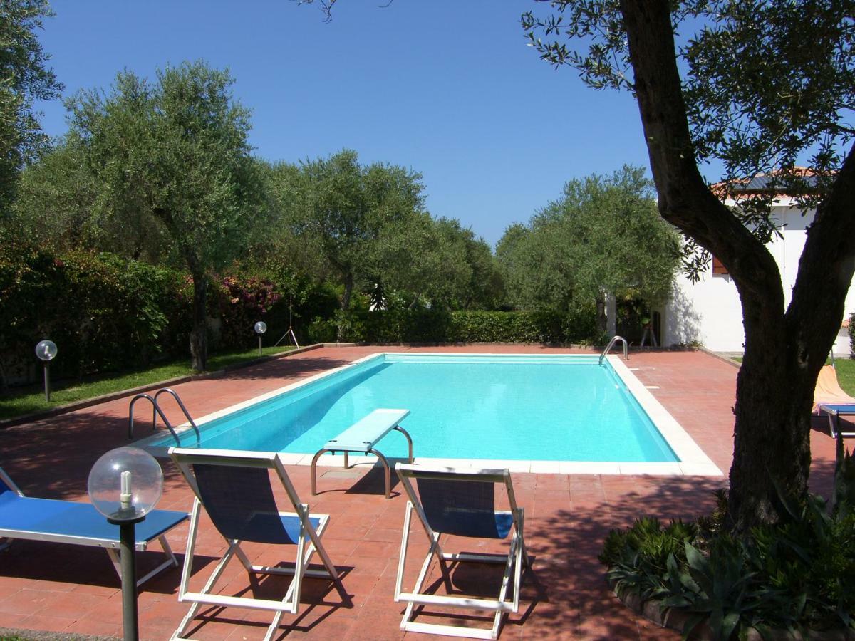 Villa Sarda Sorso Buitenkant foto