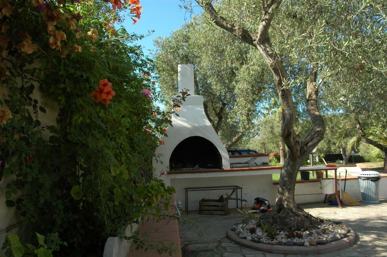 Villa Sarda Sorso Buitenkant foto